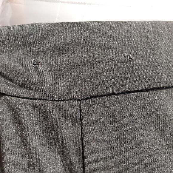 Front slit shorts size large - Picture 5 of 5